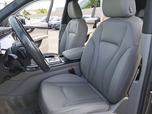 Used 2022 Audi Q7 2.0T Premium Plus w/ Premium Plus Package AWD/4WD image 17