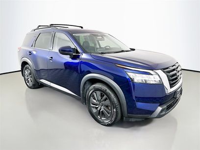 Used 2022 Nissan Pathfinder SV