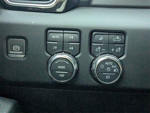 Used 2024 GMC Sierra 1500 Denali w/ Technology Package image 21
