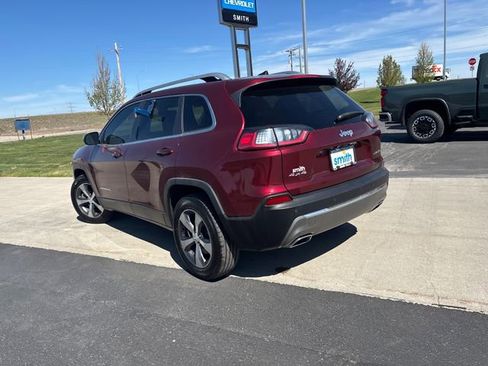 Used 2019 Jeep Cherokee Limited AWD/4WD image 5