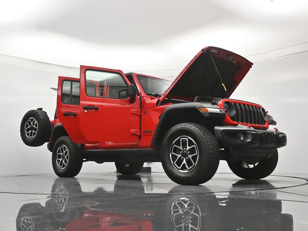 Used 2024 Jeep Wrangler Unlimited Rubicon AWD/4WD image 48