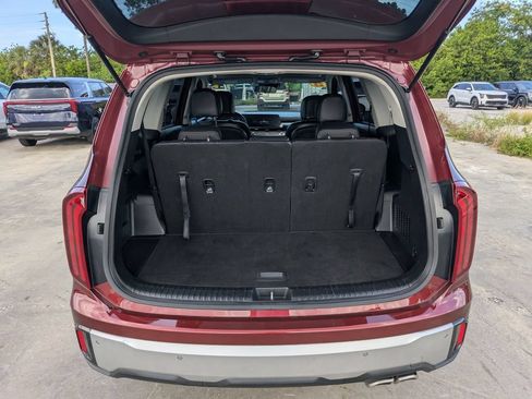 Used 2023 Kia Telluride S w/ S Sunroof Package FWD image 11