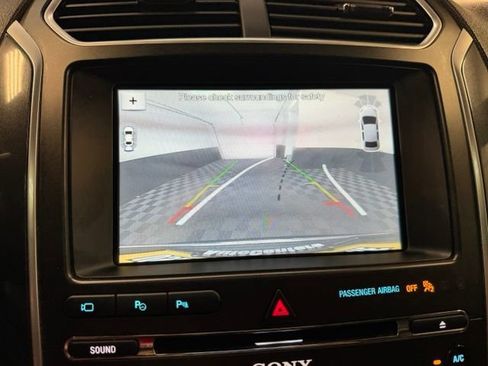 Used 2018 Ford Explorer Limited w/ Equipment Group 301A AWD/4WD image 20