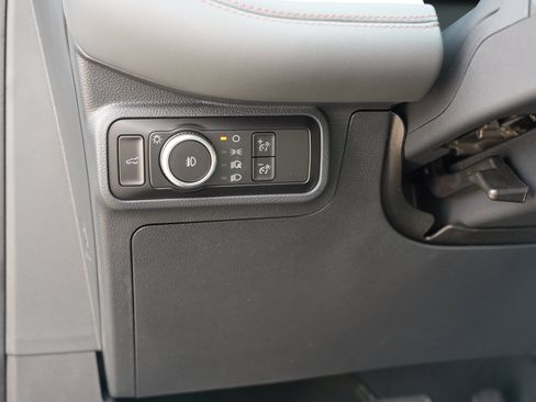New 2026 Ford Explorer Active w/ Active Comfort Package AWD/4WD image 19