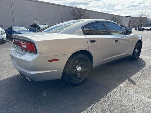 Used 2011 Dodge Charger Police w/ Convenience Group I image 10