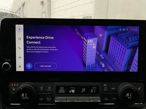 Used 2025 Toyota Grand Highlander FWD image 32