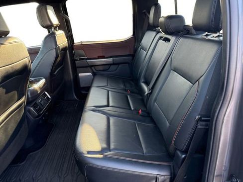 Used 2022 Ford F150 Lariat w/ Equipment Group 502A High image 9