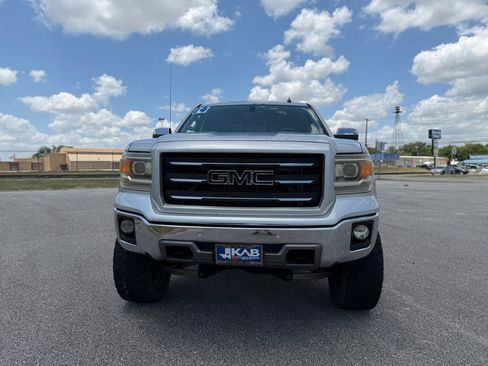 Used 2014 GMC Sierra 1500 SLT w/ All-Terrain Package AWD/4WD image 8