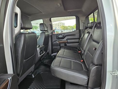 Used 2021 GMC Sierra 1500 SLT AWD/4WD image 16