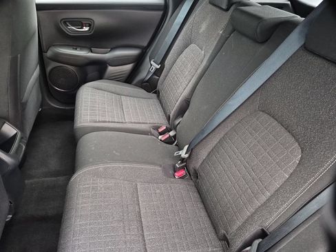 Used 2025 Honda HR-V LX image 27