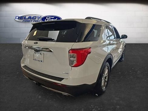 Used 2020 Ford Explorer XLT w/ Equipment Group 202A AWD/4WD image 6