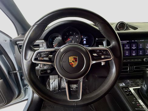 Used 2021 Porsche Macan GTS w/ Premium Package Plus (PF9) AWD/4WD image 13