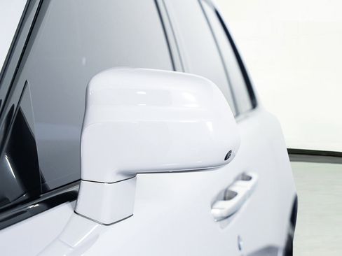 Used 2024 Rolls-Royce Cullinan Black Badge image 27