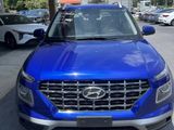 Used 2023 Hyundai Venue SEL image 4