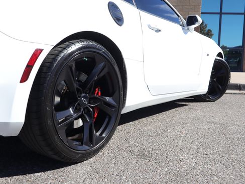 Used 2023 Chevrolet Camaro SS image 11