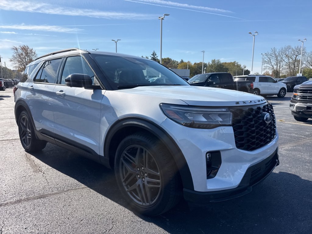 Used 2026 Ford Explorer ST w/ Sun And Sound Package AWD/4WD image 6