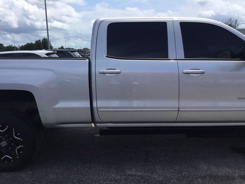 Used 2015 Chevrolet Silverado 2500 LT w/ LT Convenience Package AWD/4WD image 11
