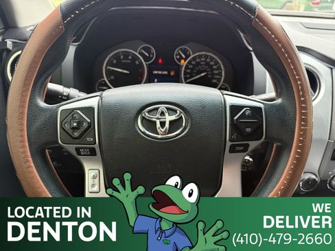Used 2017 Toyota Tundra SR5 w/ SR5 Upgrade Package image 12