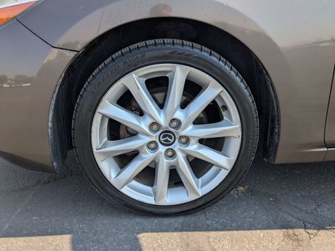 Used 2017 MAZDA MAZDA3 Grand Touring FWD image 35