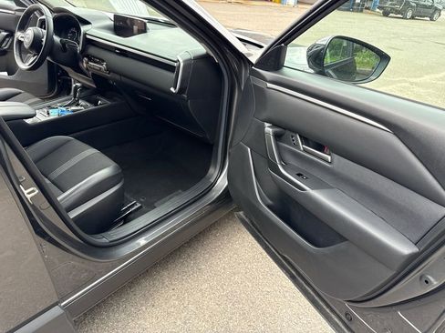 Used 2025 MAZDA CX-50 AWD 2.5 S w/ Preferred Package image 10
