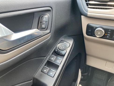 Used 2022 Ford Escape SEL AWD/4WD image 20