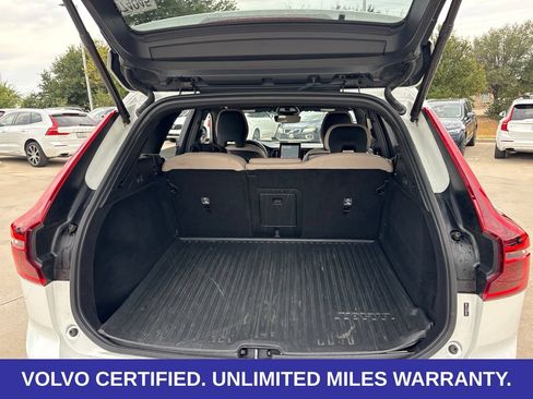 Used 2026 Volvo XC60 B5 Plus AWD/4WD image 10