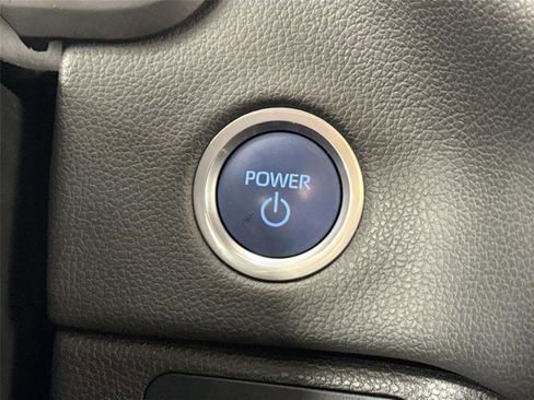 Used 2024 Toyota Tundra Limited image 21