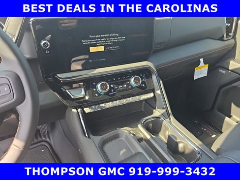 New 2026 GMC Sierra 2500 AT4 w/ AT4 Premium Plus Package image 23