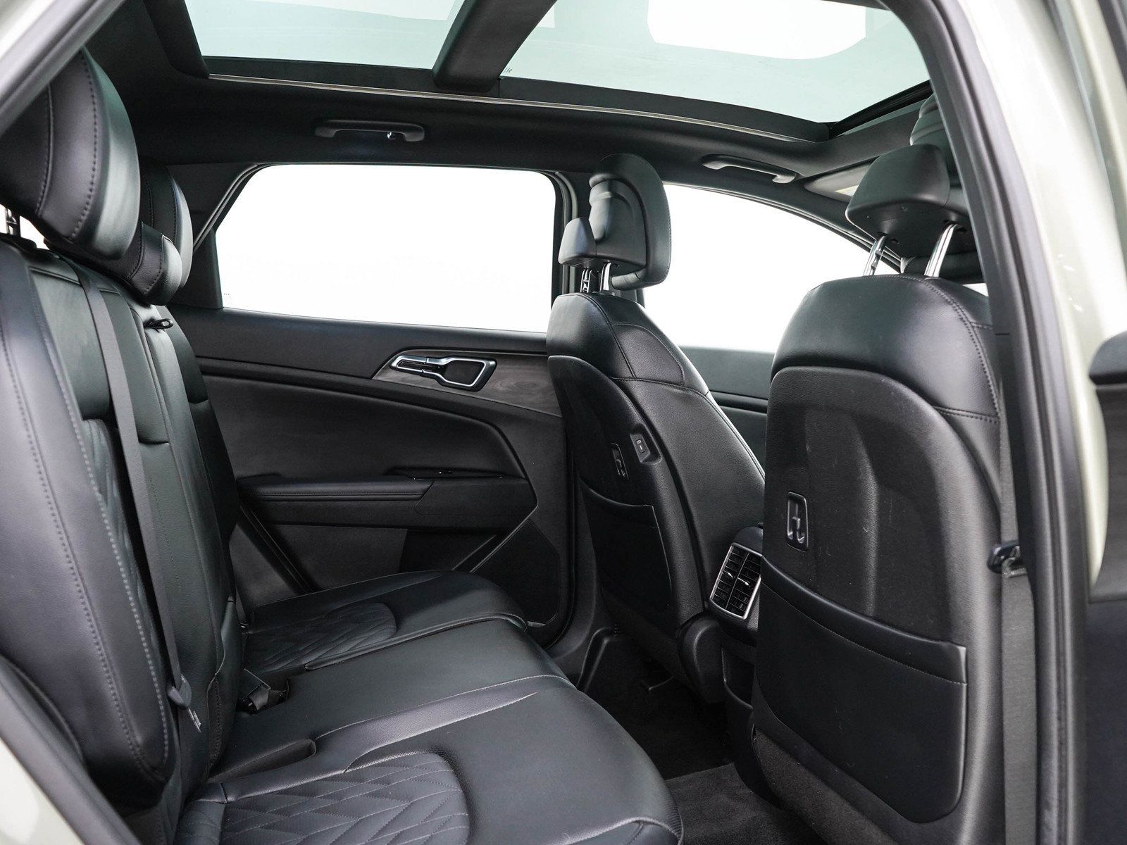 Used 2023 Kia Sportage X-Pro Prestige AWD/4WD image 14