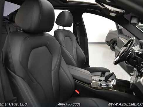 Used 2020 BMW 530e image 21