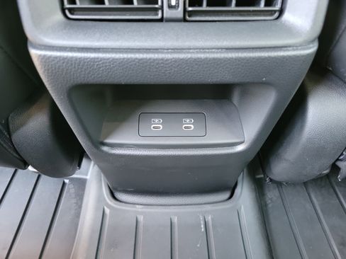 Used 2023 Honda CR-V Sport Touring image 11