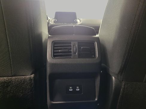 Used 2025 Nissan Rogue SV image 22