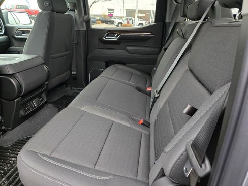 New 2026 GMC Sierra 1500 Elevation image 32