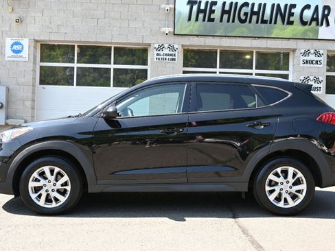 Used 2021 Hyundai Tucson AWD image 2