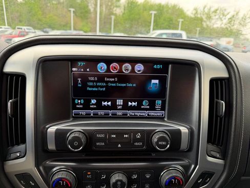 Used 2018 GMC Sierra 1500 SLE w/ Suspension Package, Off-Road AWD/4WD image 12