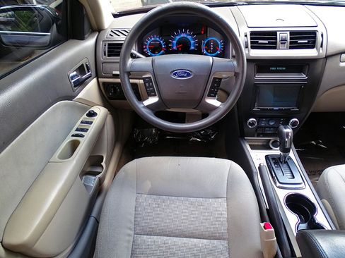 Used 2011 Ford Fusion SE FWD image 27