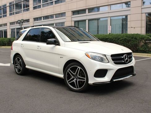 Used 2017 Mercedes-Benz GLE 43 AMG 4MATIC w/ Premium 2 Package image 1