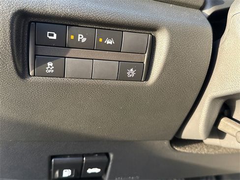 Used 2023 Nissan Versa S w/ S Plus Package image 21