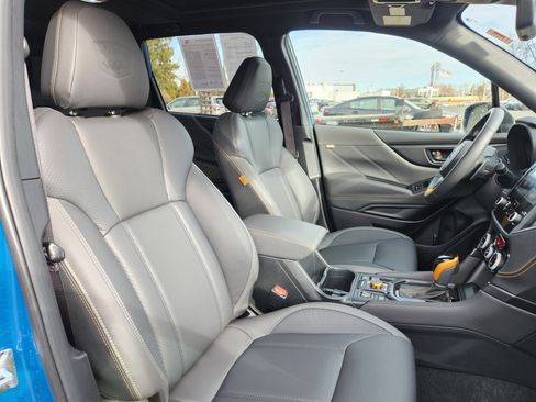 Certified 2025 Subaru Forester Wilderness w/ Convenience Package image 16