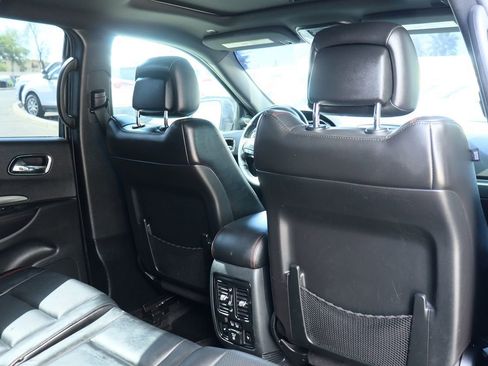 Used 2018 Dodge Durango R/T w/ Blacktop Package image 30