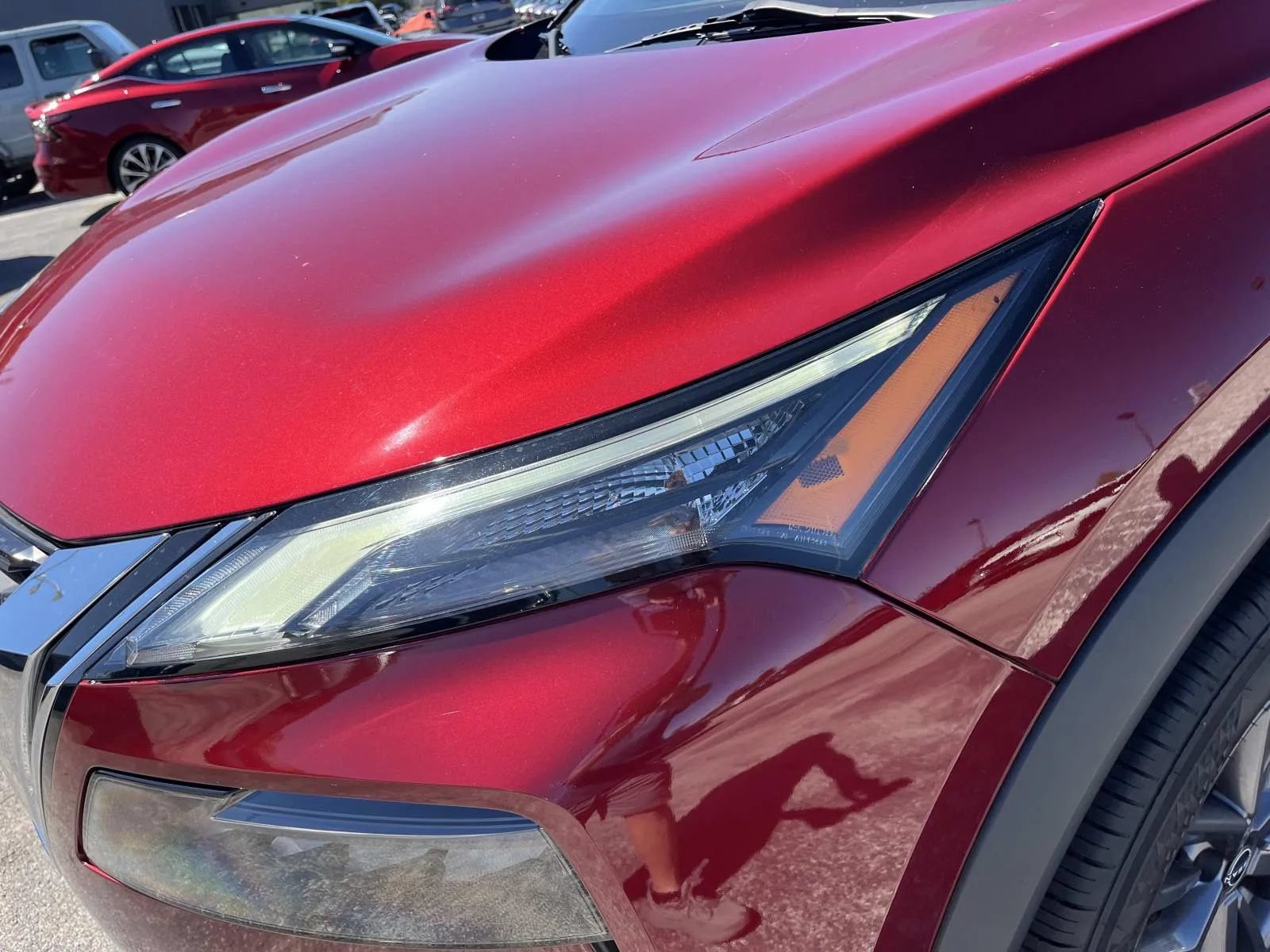 Used 2023 Nissan Rogue S FWD image 9