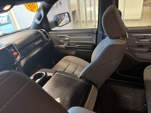 Used 2021 RAM 1500 Big Horn image 25