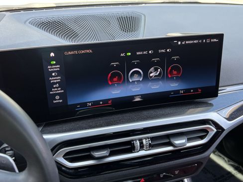 Used 2023 BMW 330i xDrive Sedan w/ Premium Package image 19