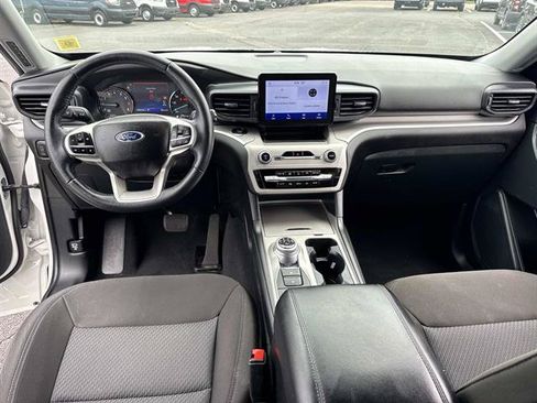 Certified 2023 Ford Explorer XLT AWD/4WD image 10