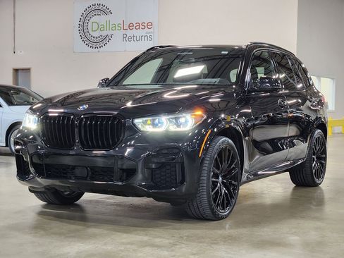 Used 2022 BMW X5 sDrive40i w/ M Sport Package image 4