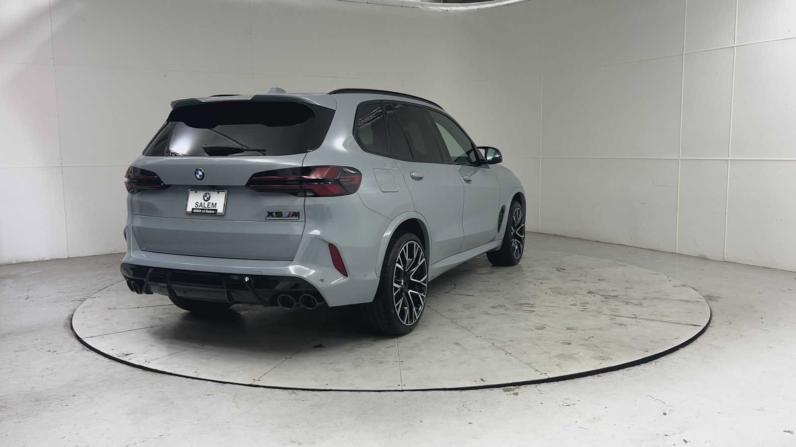 New 2026 BMW X5 M Competition w/ Executive Package AWD/4WD image 2