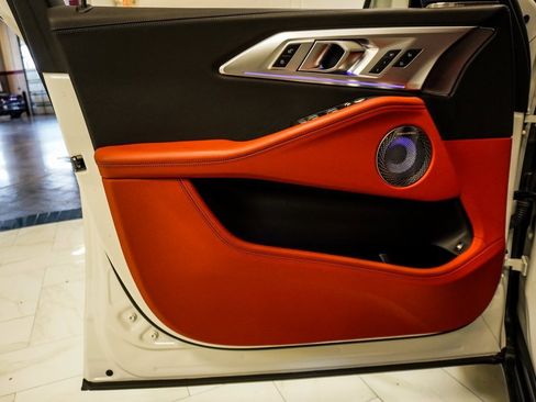 Used 2023 BMW XM w/ M Driver's Package image 25