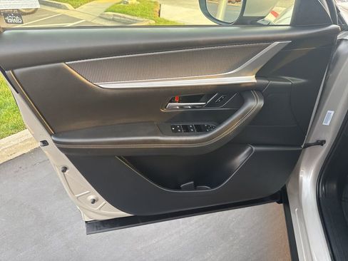 Used 2024 MAZDA CX-90 3.3 Turbo w/ Preferred Plus image 20