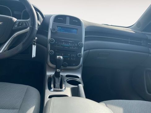 Used 2016 Chevrolet Malibu LS FWD image 11