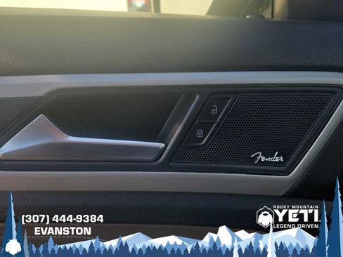 Used 2022 Volkswagen Atlas SEL Premium image 33